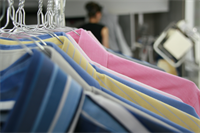 Hemden Pass 100 (am Bügel hängend) inkl. 10 kostenlose Lieferungen