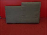 Sitzpolster eines Sofas (pro Sitz) ab